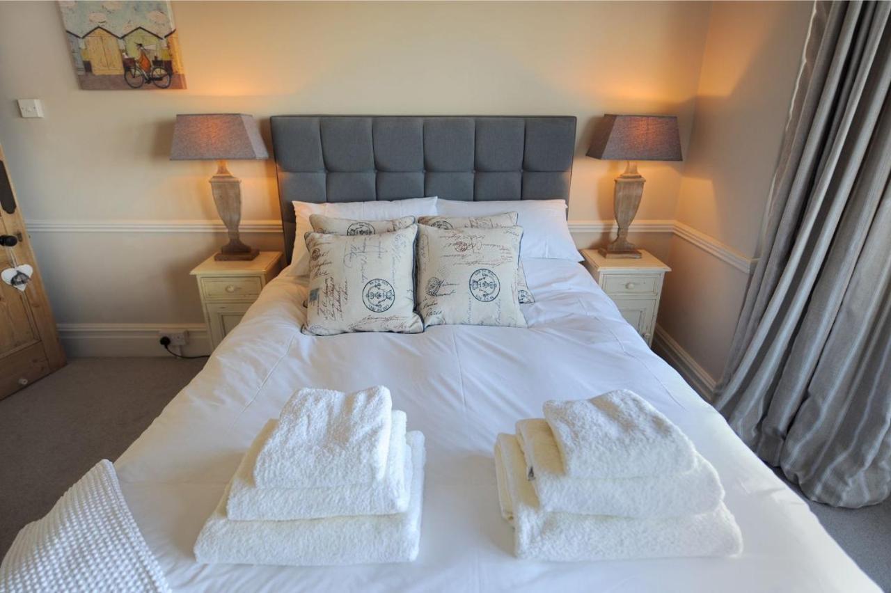 2 Hadleigh Villas Lyme Regis Buitenkant foto