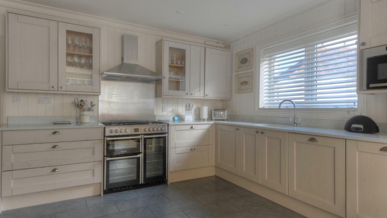 2 Hadleigh Villas Lyme Regis Buitenkant foto