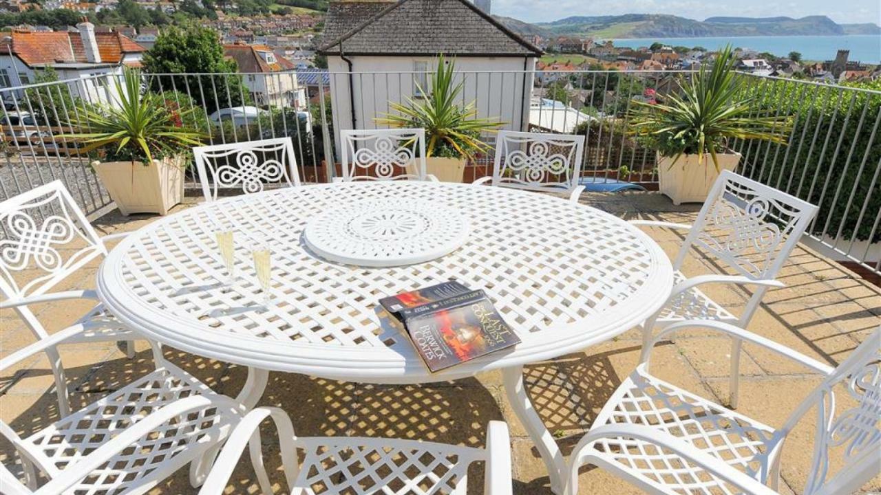 2 Hadleigh Villas Lyme Regis Buitenkant foto